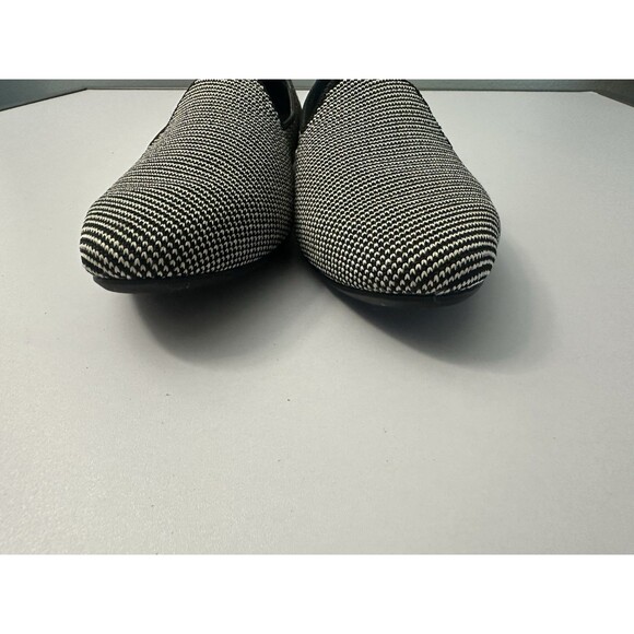 Rothy's Women's Slip On Knit The Almond Loafer Herringbone Flat Shoe Size 7.5 - Picture 3 of 6